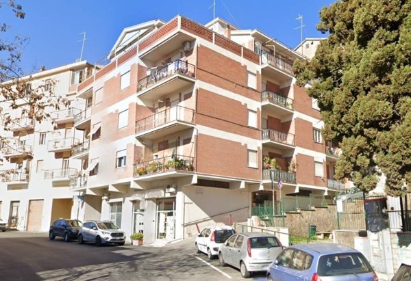 appartamento in vendita a Castel Madama