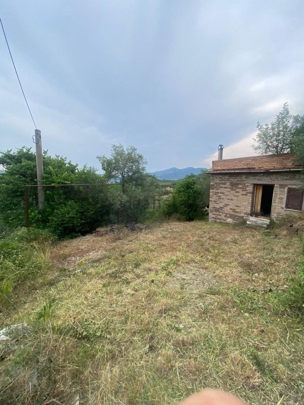 appartamento in vendita a Castel Madama