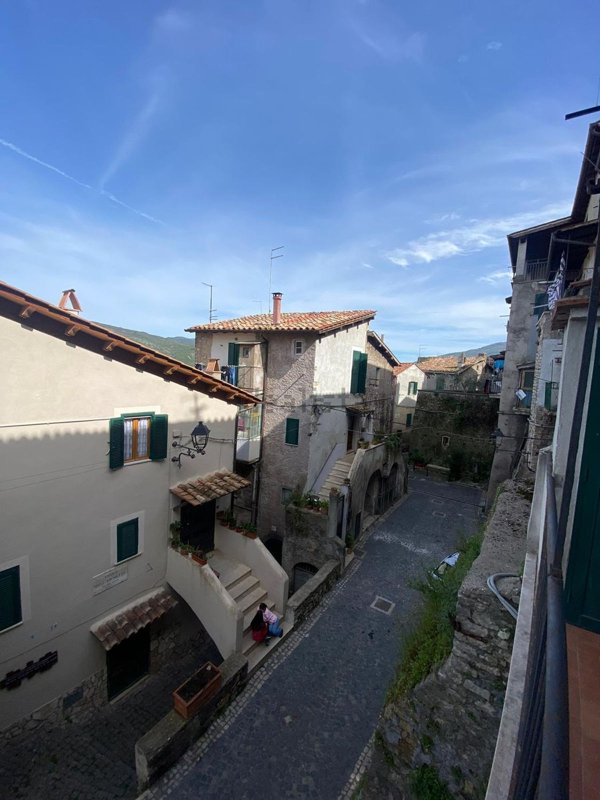 appartamento in vendita a Castel Madama