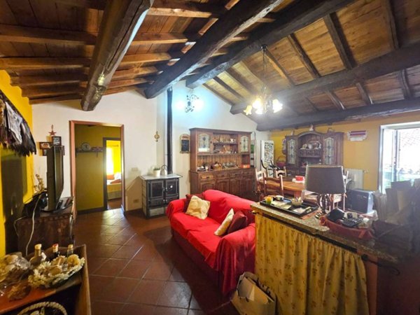 appartamento in vendita a Castel Madama