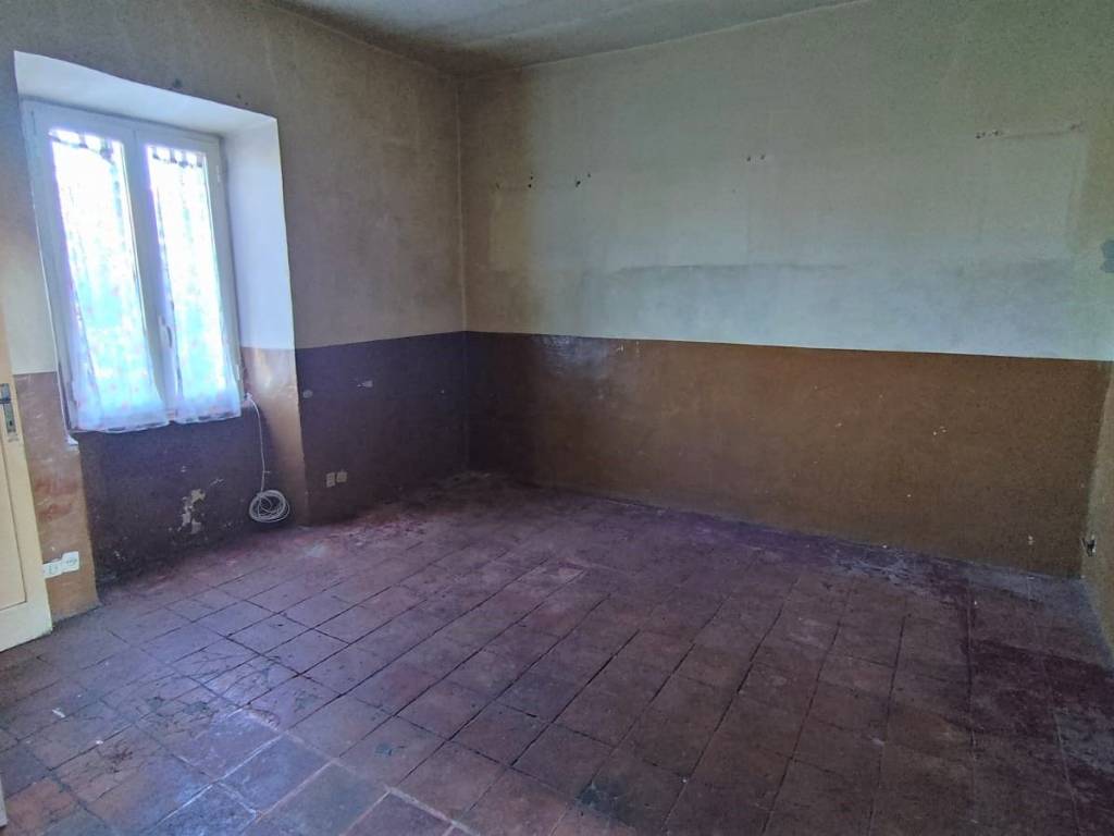 appartamento in vendita a Castel Madama