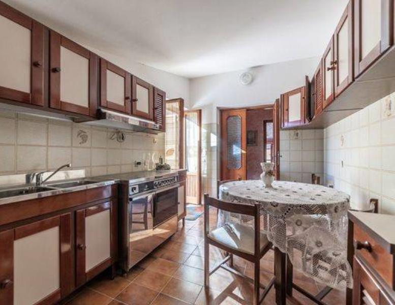 casa indipendente in vendita a Castel Madama in zona Colle Passero