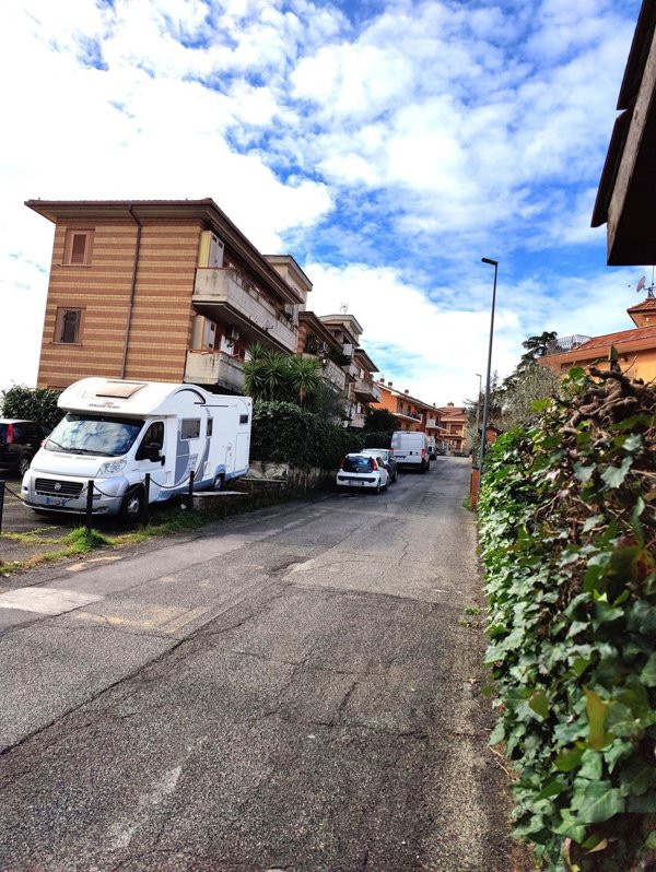 appartamento in vendita a Castel Madama