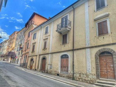 appartamento in vendita a Castel Madama