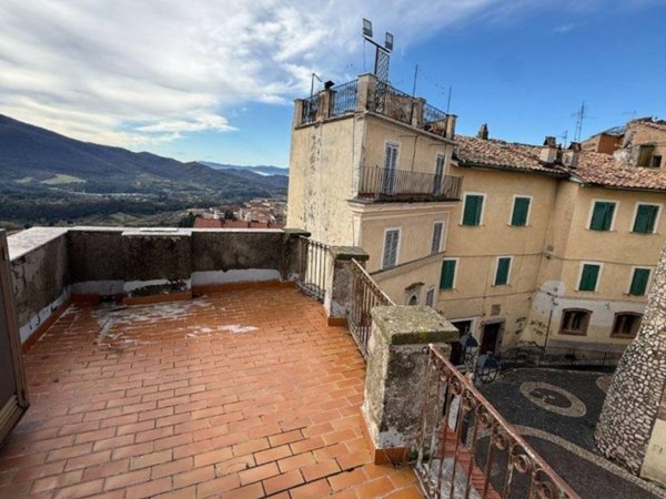 appartamento in vendita a Castel Madama