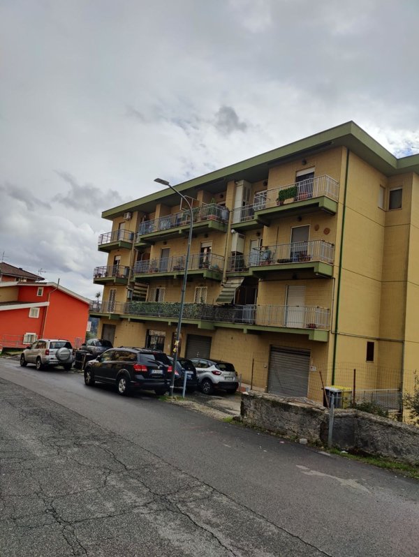 appartamento in vendita a Castel Madama