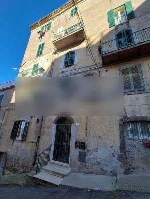 appartamento in vendita a Castel Madama