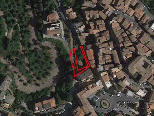 terreno edificabile in vendita a Castel Madama