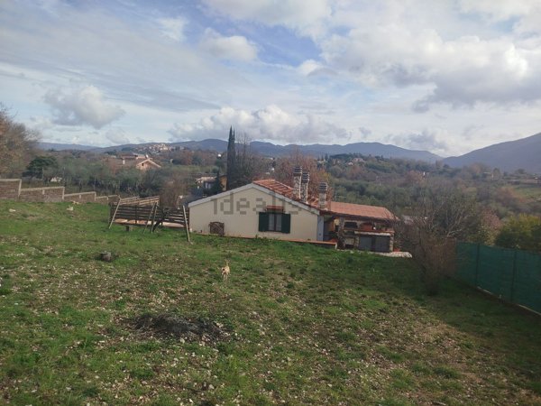 appartamento in vendita a Castel Madama in zona Monitola