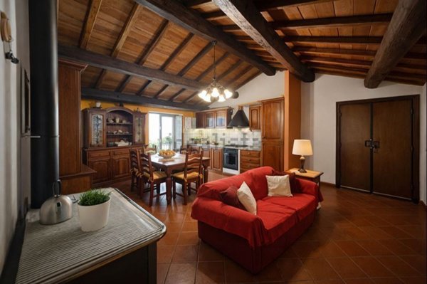 appartamento in vendita a Castel Madama