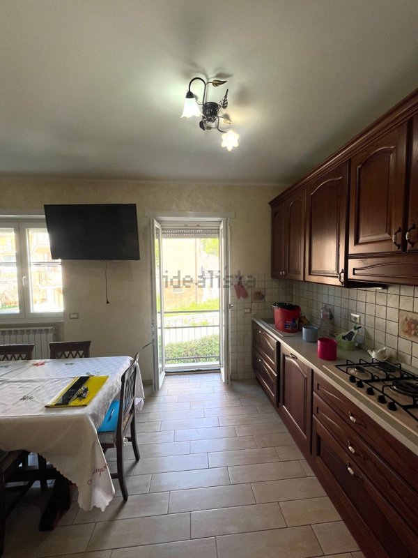 appartamento in vendita a Castel Madama