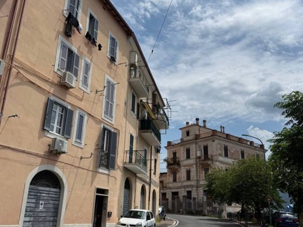 appartamento in vendita a Castel Madama