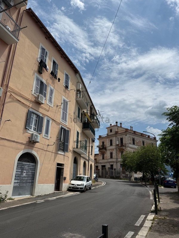 appartamento in vendita a Castel Madama
