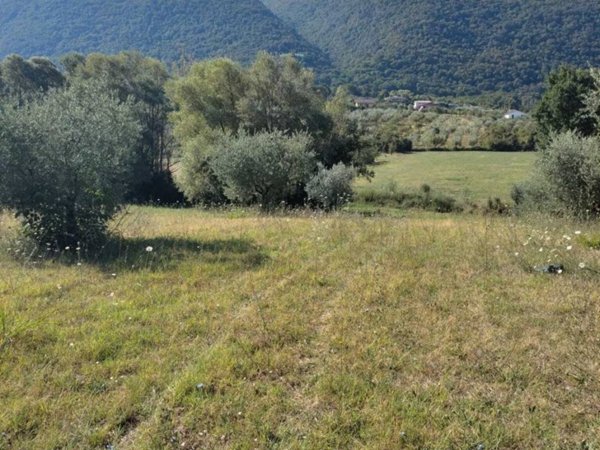 casa indipendente in vendita a Castel Madama in zona Monitola