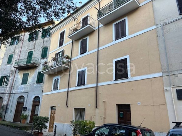 appartamento in vendita a Castel Madama