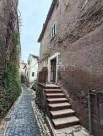 appartamento in vendita a Castel Madama