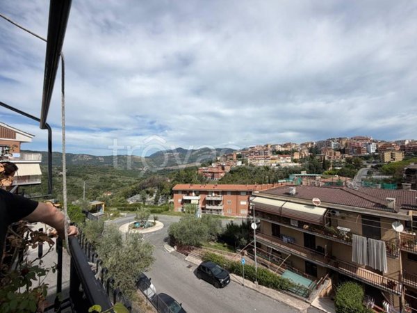 appartamento in vendita a Castel Madama