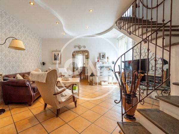 appartamento in vendita a Castel Madama