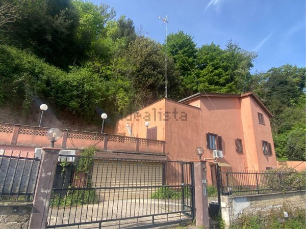 casa indipendente in vendita a Castelnuovo di Porto in zona Vallelinda