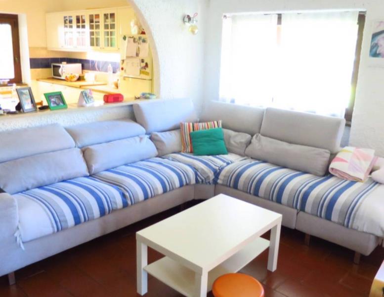 casa indipendente in vendita a Castelnuovo di Porto