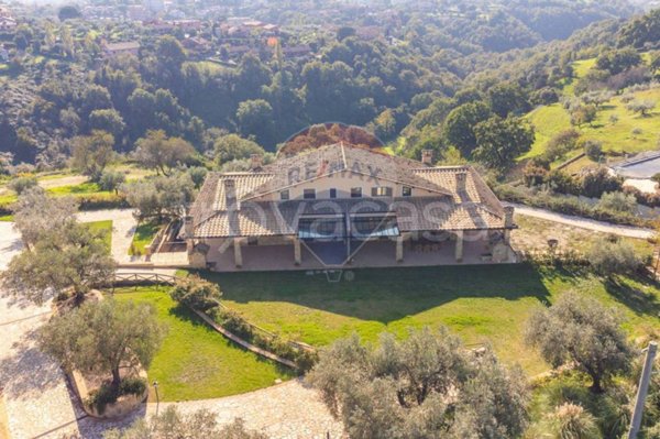villa in vendita a Castelnuovo di Porto