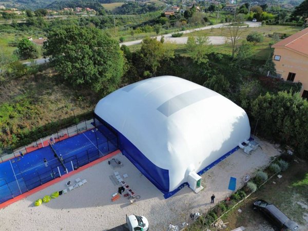 negozio in vendita a Castelnuovo di Porto