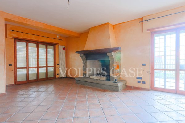 casa indipendente in vendita a Castelnuovo di Porto