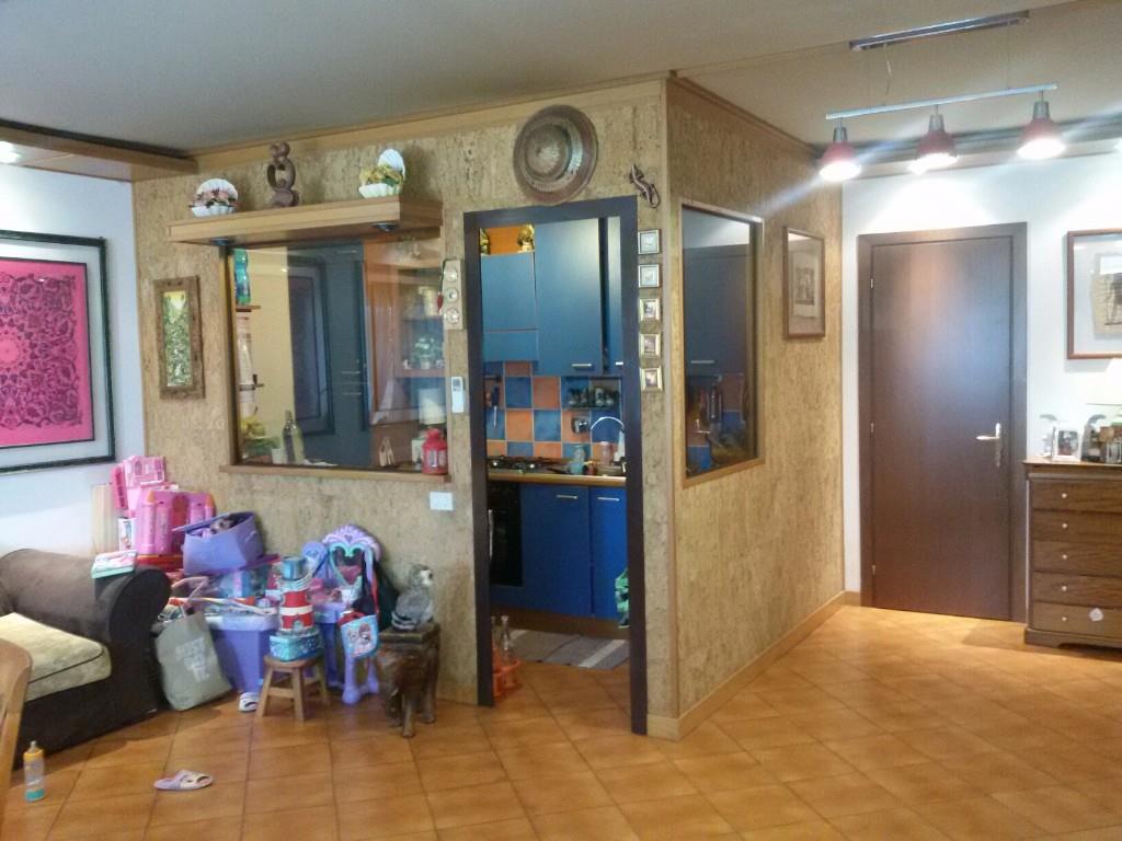 casa indipendente in vendita a Castelnuovo di Porto