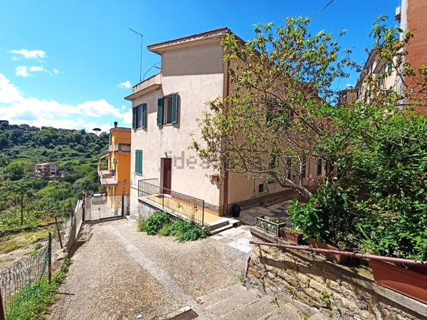 appartamento in vendita a Castelnuovo di Porto