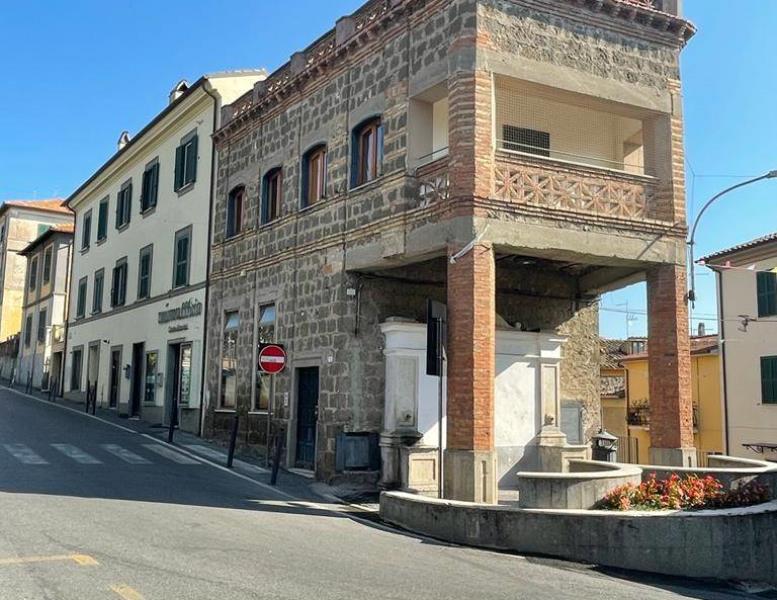 casa indipendente in vendita a Castelnuovo di Porto