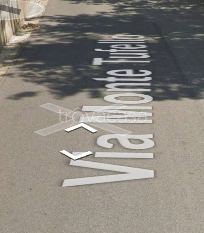 casa indipendente in vendita a Castelnuovo di Porto