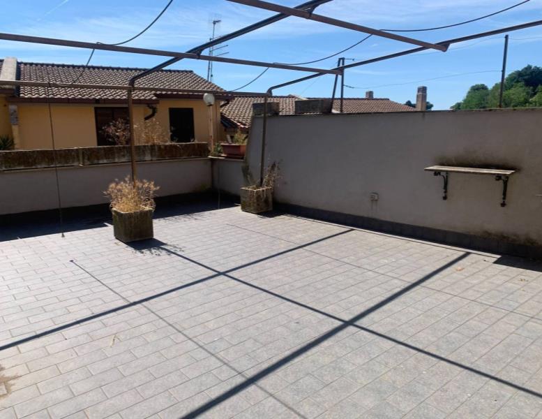 casa indipendente in vendita a Castelnuovo di Porto in zona Montelungo