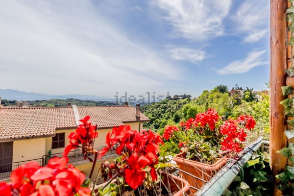 appartamento in vendita a Castelnuovo di Porto