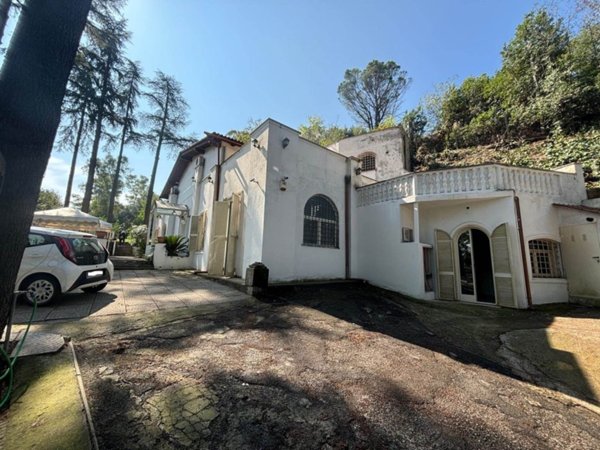 casa indipendente in vendita a Castelnuovo di Porto