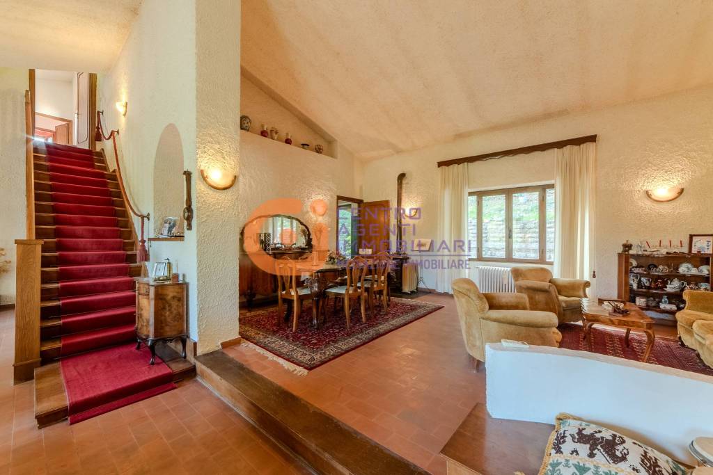 casa indipendente in vendita a Castelnuovo di Porto