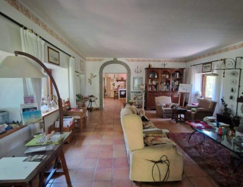casa indipendente in vendita a Castelnuovo di Porto