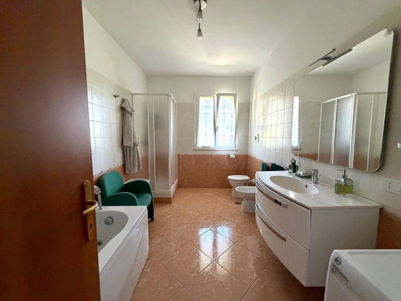 casa indipendente in vendita a Castelnuovo di Porto