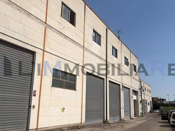 ufficio in vendita a Castelnuovo di Porto