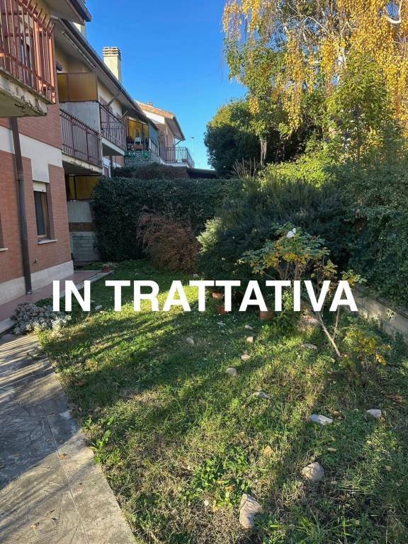 casa indipendente in vendita a Castelnuovo di Porto