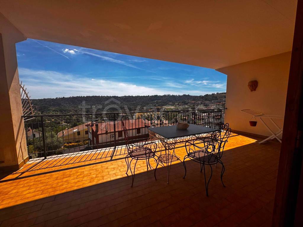 appartamento in vendita a Castelnuovo di Porto in zona Valleioro