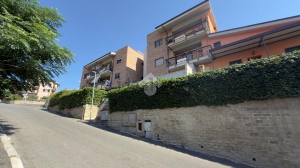 appartamento in vendita a Castelnuovo di Porto in zona Pontestorto