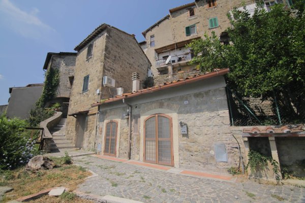 appartamento in vendita a Castelnuovo di Porto in zona Montelungo