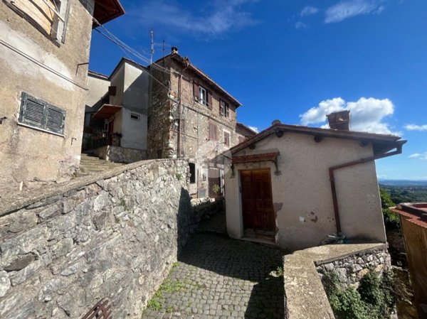 appartamento in vendita a Castel San Pietro Romano