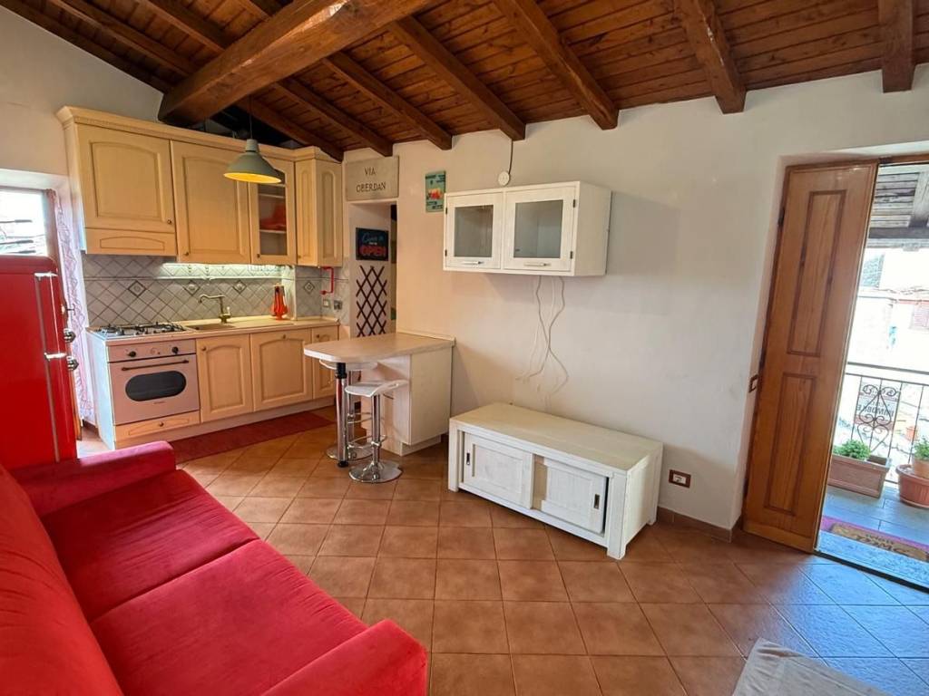 appartamento in vendita a Castel San Pietro Romano