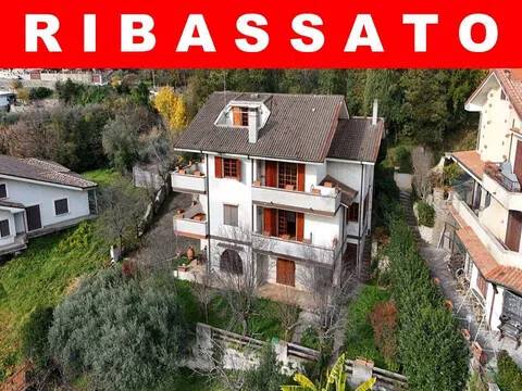 casa indipendente in vendita a Castel San Pietro Romano