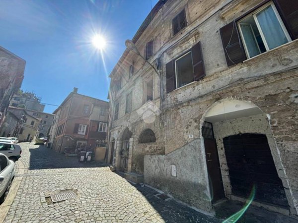 appartamento in vendita a Cave
