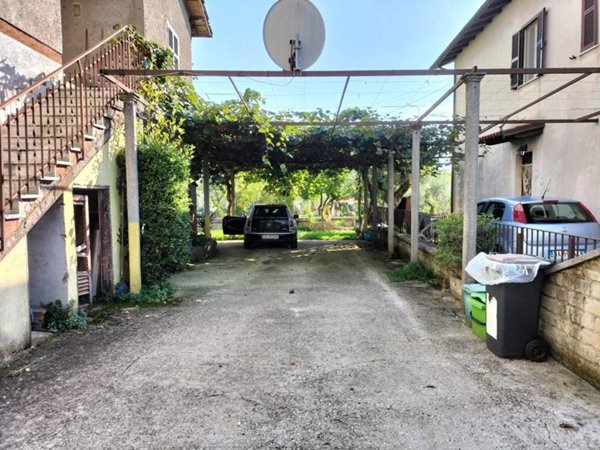 appartamento in vendita a Cave