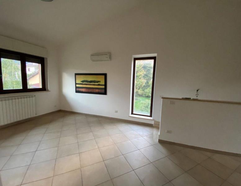 appartamento in vendita a Cave