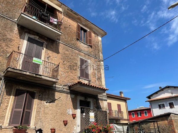 appartamento in vendita a Cave