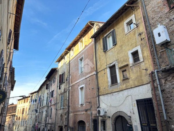 appartamento in vendita a Cave